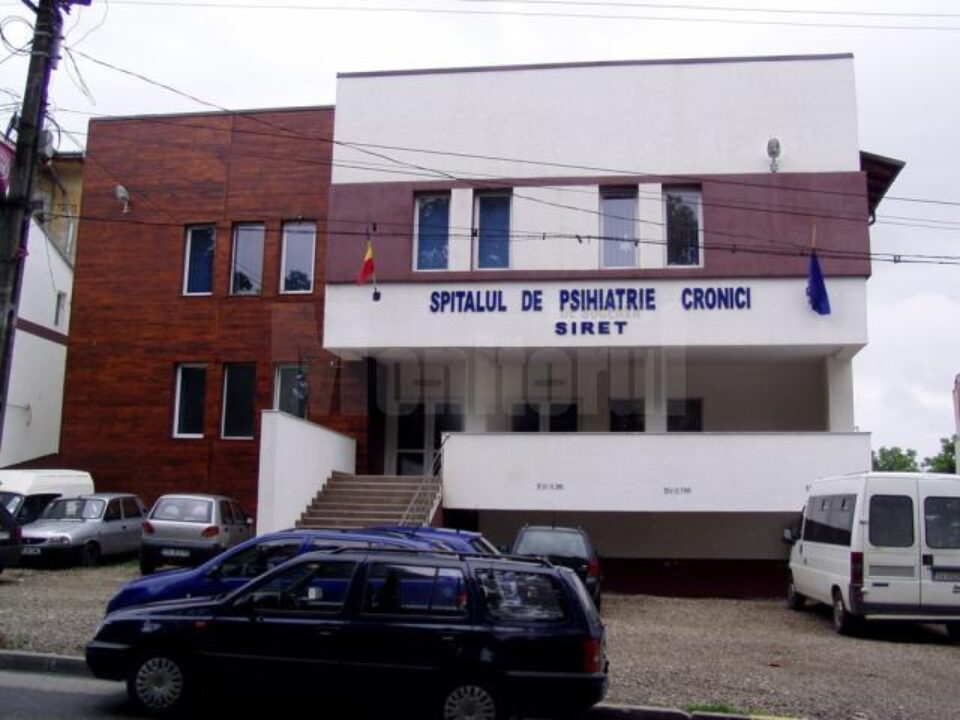 În momentul de față sunt în construcție două clădiri cu o capacitate de 60 de pacienți