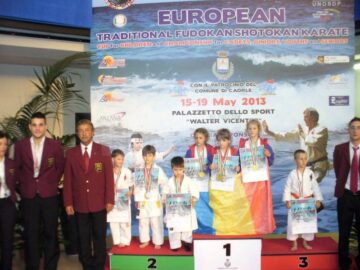 Cei cinci practicanți de karate din Vatra Dornei au avut rezultate bune în Italia