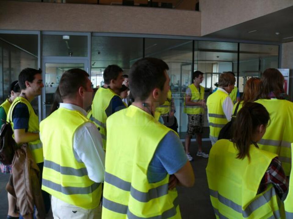 Studenți din patru țări europene, oaspeți ai Facultății de Științe Economice și Administrație Publică
