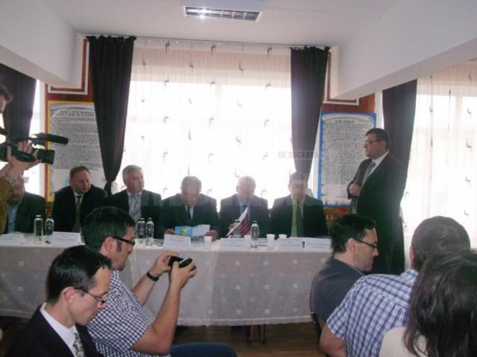Simpozion pe tema Holocaustului, la Liceul Tehnologic Cajvana