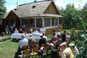 Festivitatea de decernare a premiilor de la Casa memorială Eusebiu Camilar din Udești