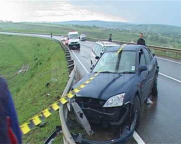 Accidentul s-a produs pe fondul ploii torențiale