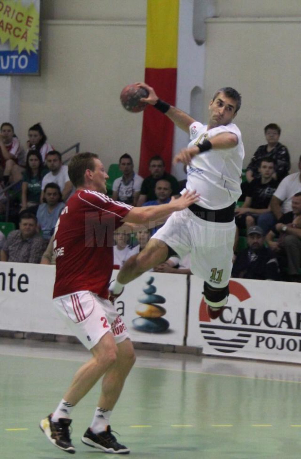 Mădălin Țuțu este al treilea jucător din lotul sucevenilor care părăsește echipa la acest final de campionat. Iar lista rămâne deschisă. Mădălin Țuțu este al treilea jucător din lotul sucevenilor care părăsește echipa la acest final de campionat. Iar lista rămâne deschisă.