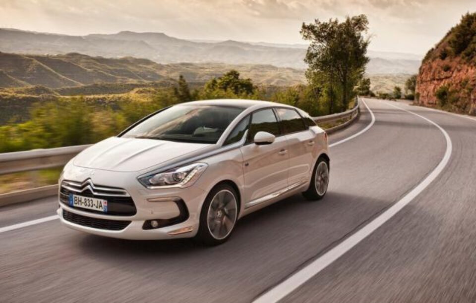 Citroën DS4 și DS5 vin în ediția limitată Pure Pearl