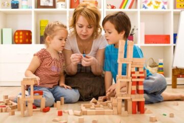 Terapie gratuită pentru copiii cu autism și familiile acestora