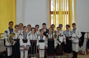 Grupul Vocal al Școlii de Arte „Ion Irimescu“, premiul I cu trofeu
