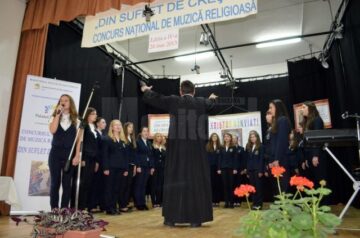 Corul „Ciprian Porumbescu“ al Colegiului Național „Ștefan cel Mare“, premiul I cu trofeu