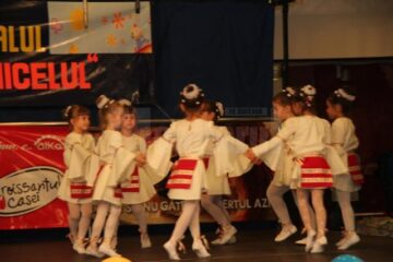 Faza județeană a Festivalului concurs „Voinicelul” la Iulius Mall Suceava