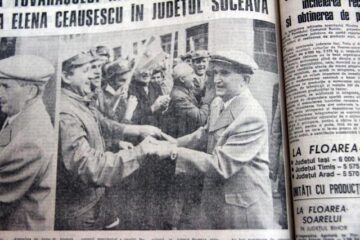 Nicolae Ceaușescu, la una dintre fabricile pe care le-a vizitat la Suceava