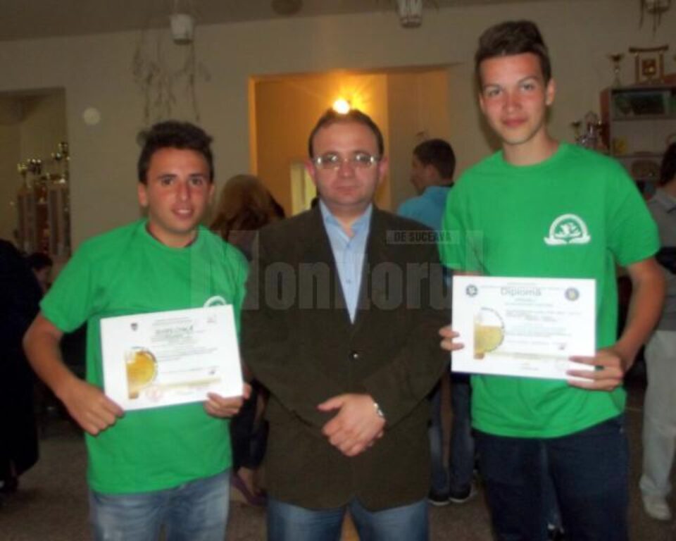 Elevi suceveni, premiați la concursurile naționale