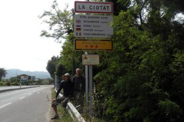 Cei doi temerari, Călin Dănilă și Ionel Cojocaru, în drum spre Cassis