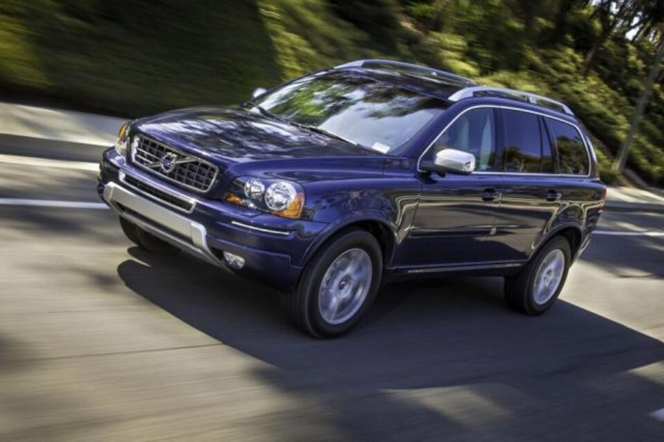Volvo împrospătează modelul XC90