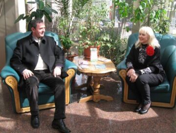 Muzicianul Gheorghe Iovu și Cristina G. Hlusak