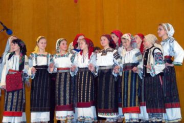 Elevi de la Palatul Copiilor, premiați la competiții de dans, folclor și creație literară