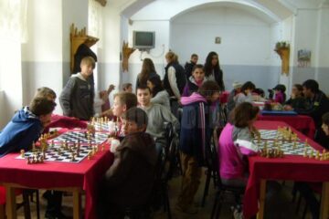 Sportul minții are numeroși adepți în bazinul Dornelor