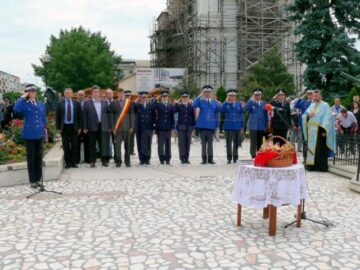 Ceremonial religios, militar și depuneri de coroane, la Fălticeni