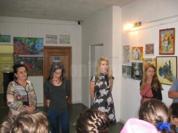 Expoziția de grafică și pictură „Avem un singur Pământ”