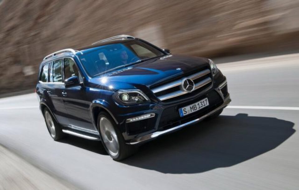 Mercedes GL, puternic, rafinat și sigur