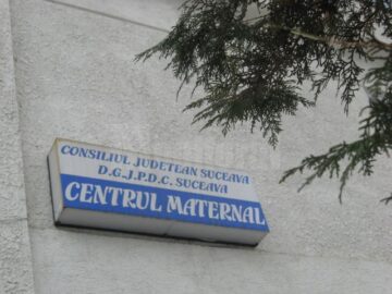 15 mame și 37 de copii, internați în cele două centre maternale din județ