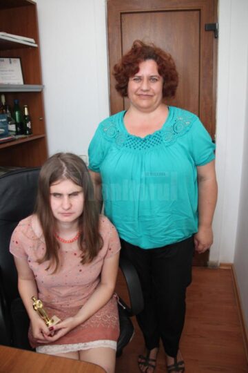 Magdalena, împreună cu mama ei, Olimpia Iurescu