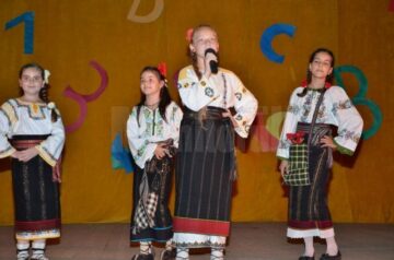 Călătorie pe “aripi de lumină”, alături de elevii Școlii Gimnaziale “Miron Costin”