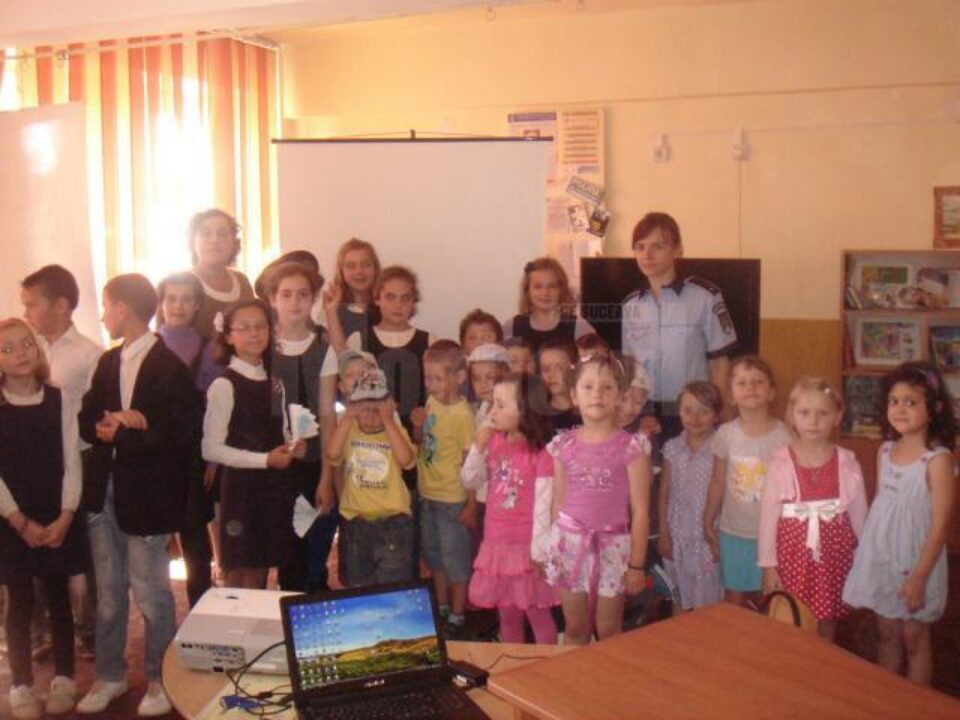 Proiect educațional pe teme rutiere, pentru elevii și preșcolarii din Siret