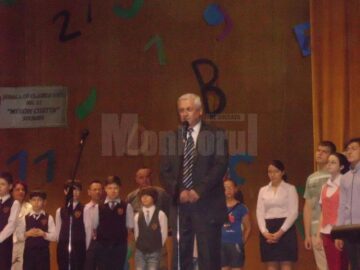 Călătorie pe “aripi de lumină”, alături de elevii Școlii Gimnaziale “Miron Costin”