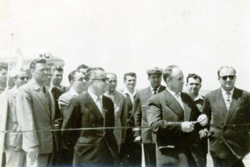 În 1962, panglica inaugurală a fost tăiată de președintele Consiliului executiv al Sfatului Popular al Regiunii Suceava, Emil Bobu