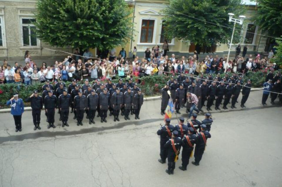 Ceremonia de absolvire a promoției 2013 de la Școala de Subofițeri Jandarmi Fălticeni