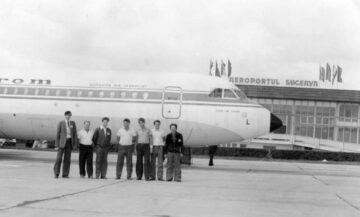 Cursa venită cu oficialități la inaugurarea aerogării noi, în iunie 1982