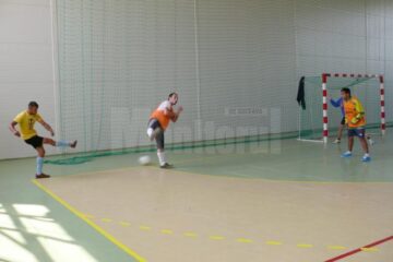 12 echipe de fotbal din Fălticeni s-au întrecut în “Cupa Cartierelor”