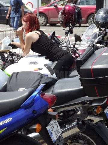 Cascadorii spectaculoase, sute de cai putere și multă distracție la MotorFest 2013