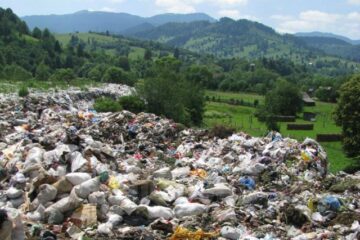 Groapa de gunoi a municipiului Câmpulung Moldovenesc din zona Izvor Boatca