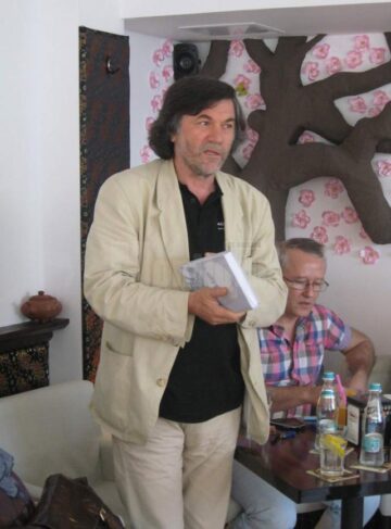 Lansarea volumului „(R)umori” la Cafenea & Ceainărie „Sakura”