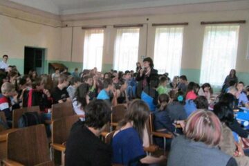Aproape 250 de elevi, consiliați în Campania SOS - Alege să trăiești frumos