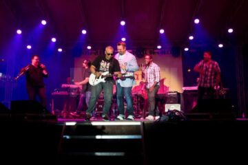 Alb Negru, Horia Brenciu Band și Celia, la Zilele Rădățiului