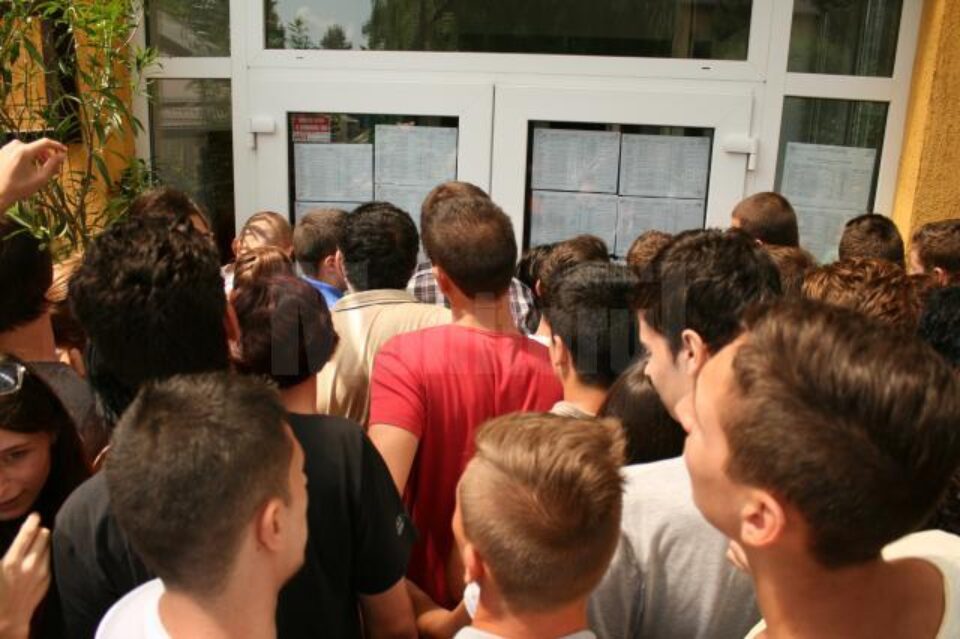 afișare rezultate