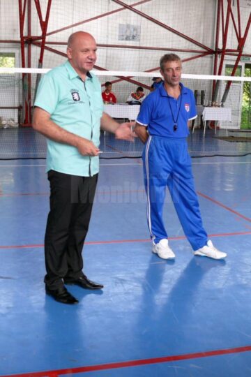 Cei mai buni jucători de badminton din țară au participat la Fălticeni la Memorialul “Gabriel Udișteanu”
