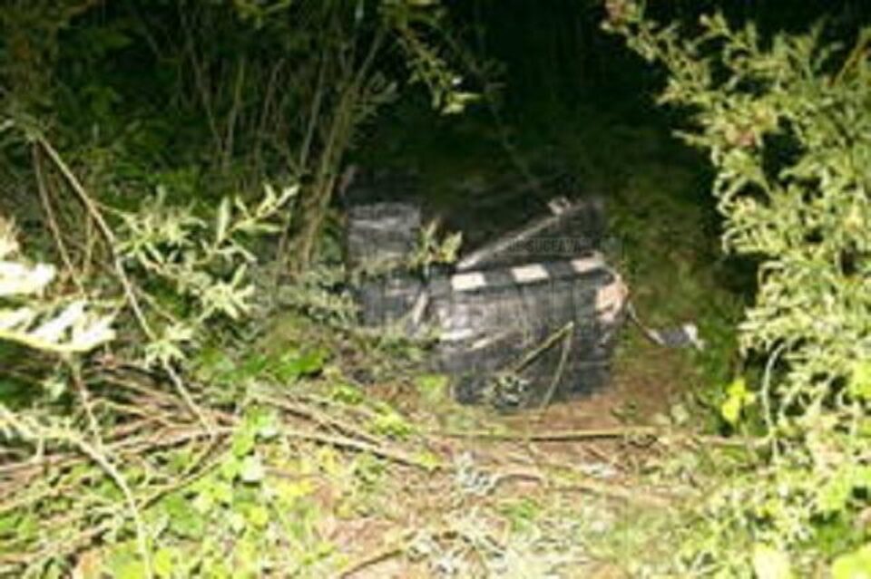 colete cu țigări de contrabandă