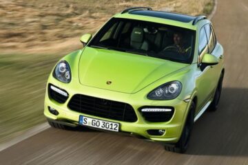 Porsche lansează la toamnă noul Macan