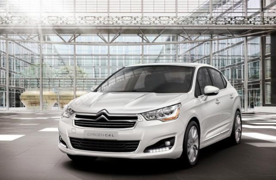 Citroen vrea o limuzină premium