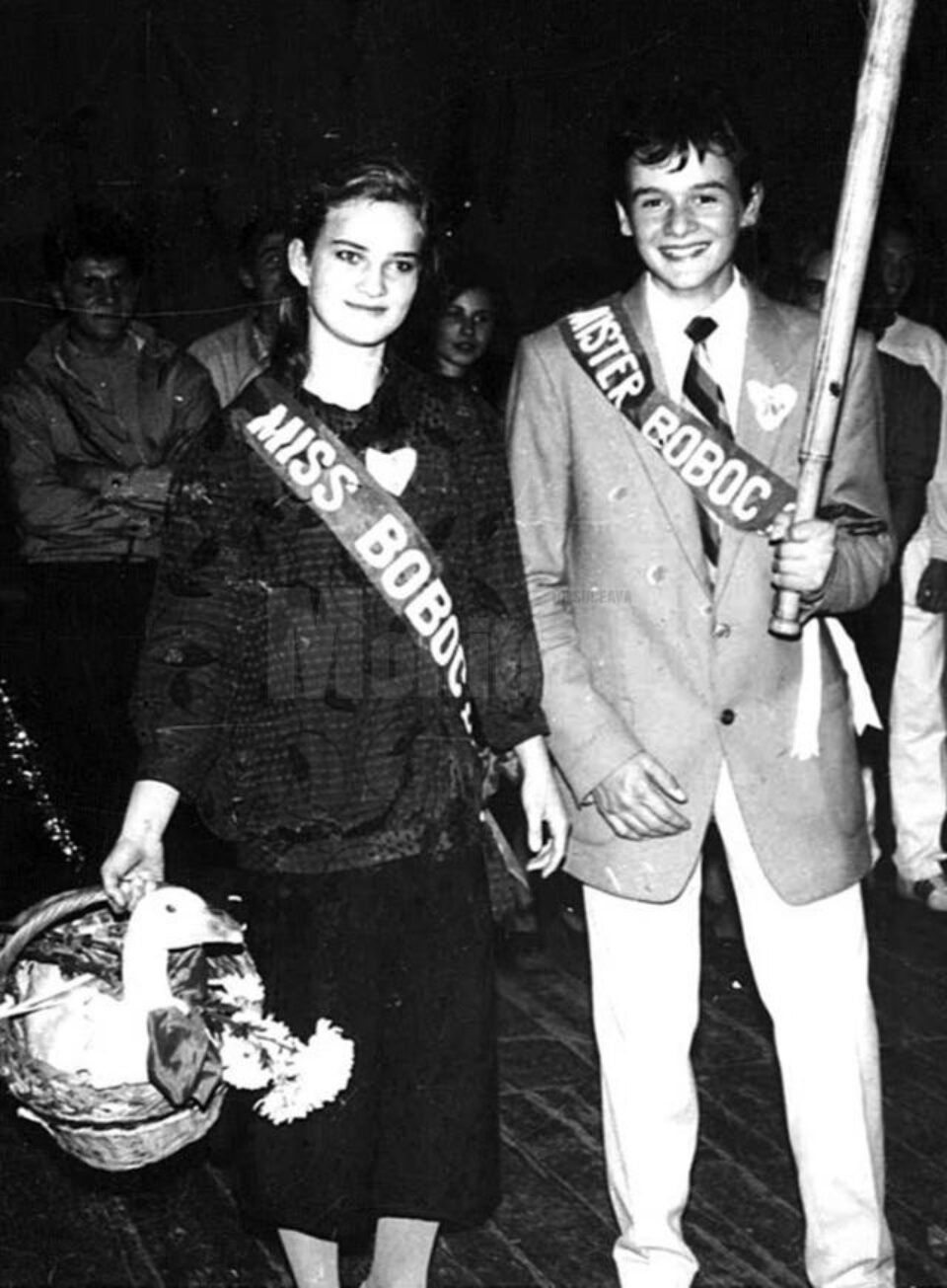 În ’89, la Câmpulung, Miss Boboc a primit un coș împletit în care se afla o gâscă cu fundă roșie la gât