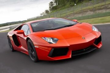Lamborghini a livrat modelul Aventador cu numărul 2.000