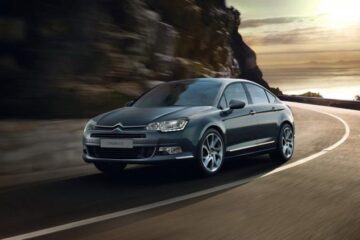 Citroen ar putea construi viitorul C5 la o uzină Opel