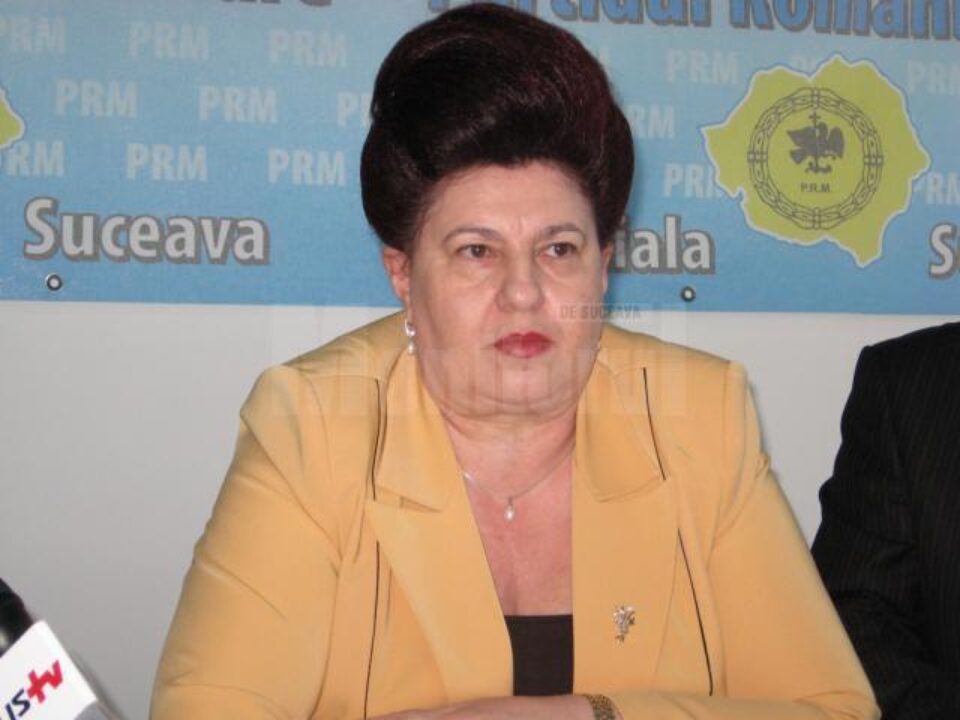 Stela Acatrinei: „Este unul din ultimele abuzuri ale lui Corneliu Vadim Tudor, pentru că nu avea competența să ia asemenea decizii”