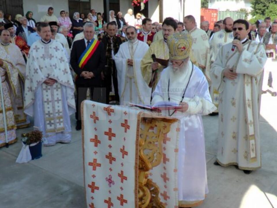 O nouă biserică târnosită, la Cimitirul Pacea Nou