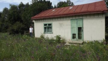 Casa laborator din rezervație, vandalizată de persoane necunoscute