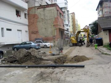 Strada care a fost reabilitată și apoi stricată