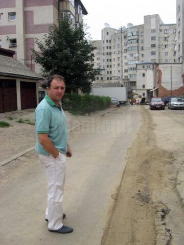 Strada care a fost reabilitată și apoi stricată