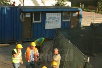 Lucrătorii de la firma Pfeiffer au stricat o conductă a ACET, care alimenta cu apă potabilă șase blocuri din zona centrală